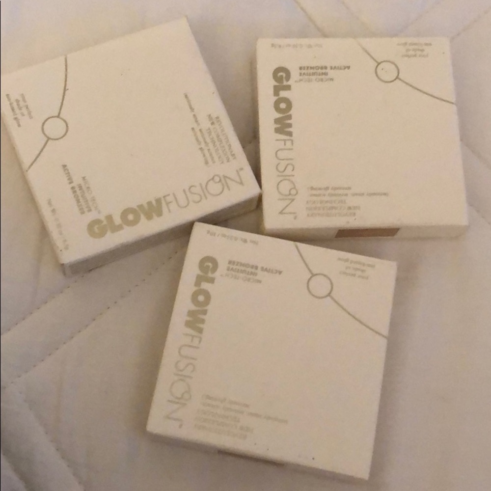 Brand New In Box GlowFusion Bronzer in Sunshine